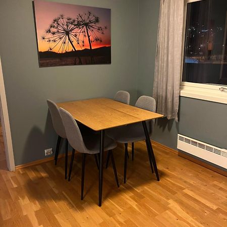 Apartament Fantastisk Utsikt! Gratis Parkering Tromsø Zewnętrze zdjęcie